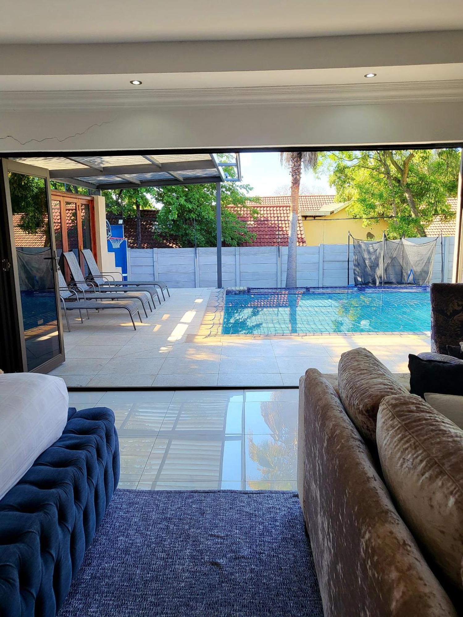 17 On Buffalo Johannesburg Ngoại thất bức ảnh